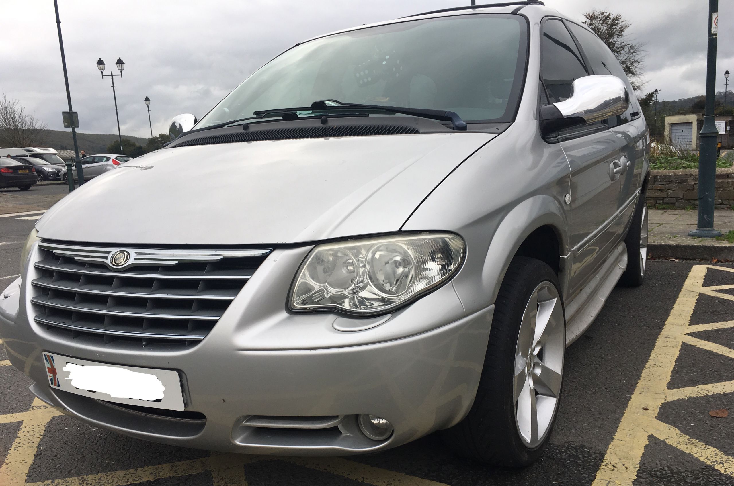 Chrysler Grand Voyager 3.3 Petrol Automatic 